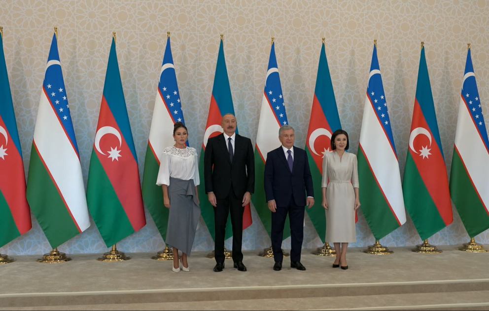 Presidents and First Ladies of Azerbaijan and Uzbekistan posed for joint photograph at Kuksaroy State Residence