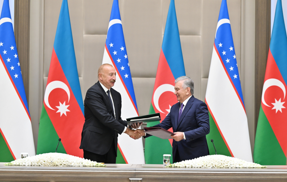 Ceremony for signing and exchanging Azerbaijan–Uzbekistan documents held in Tashkent