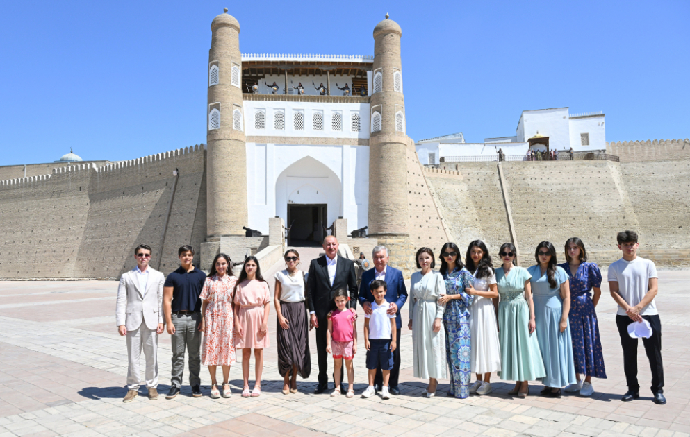 Presidents and First Ladies of Azerbaijan and Uzbekistan visited Ark Fortress in Bukhara