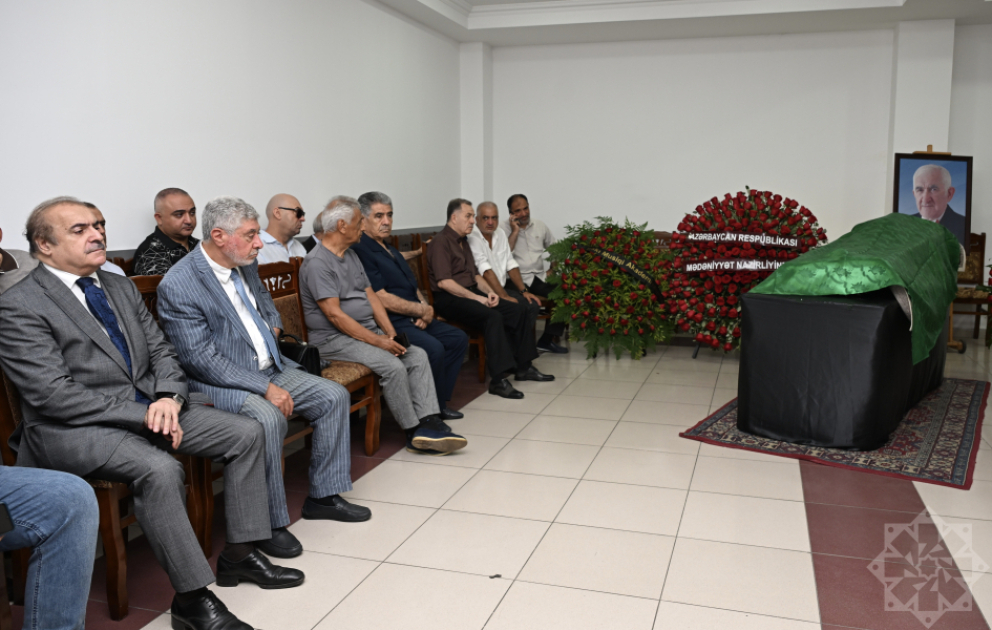 Xalq artisti Tofiq Bakıxanovla vida mərasimi keçirilir