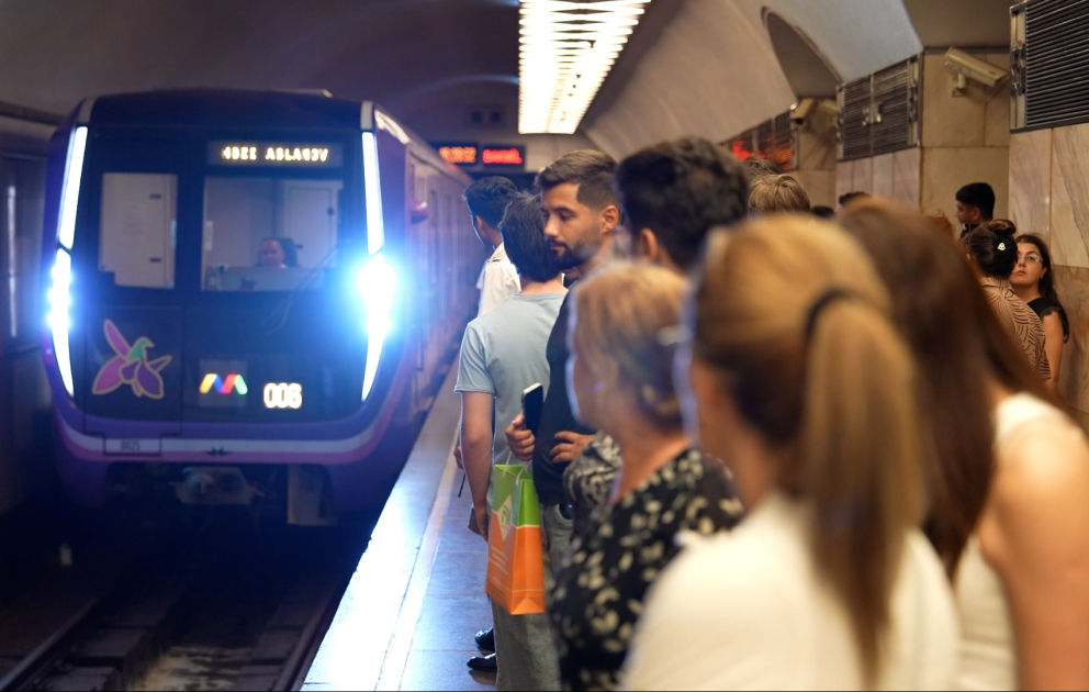 Yeni tədris ilində metroda qatarlar arasında interval azaldılacaq