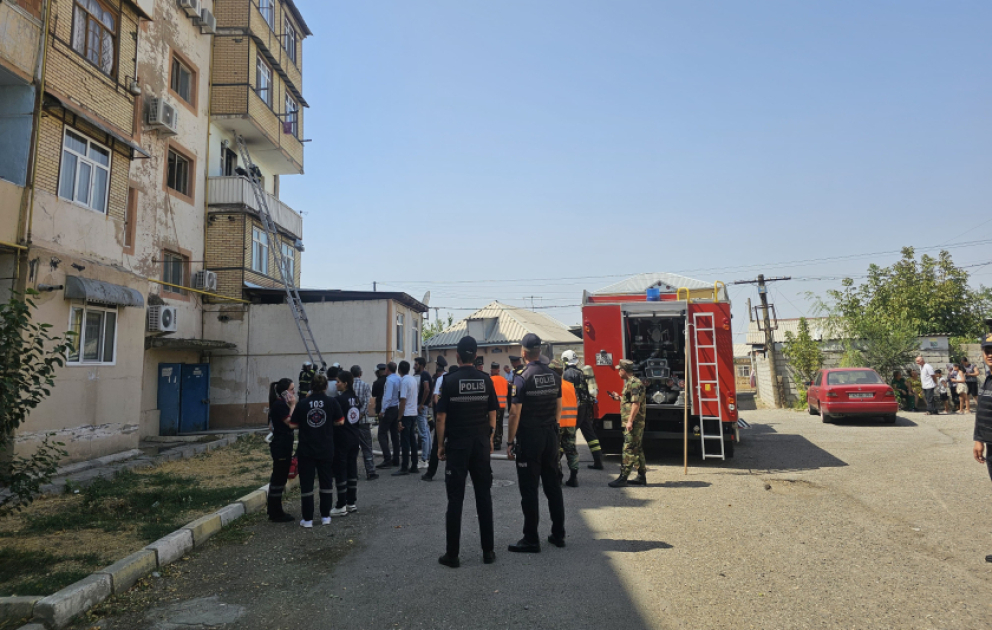 Naxçıvan şəhərində yaşayış binasında yanğın olub