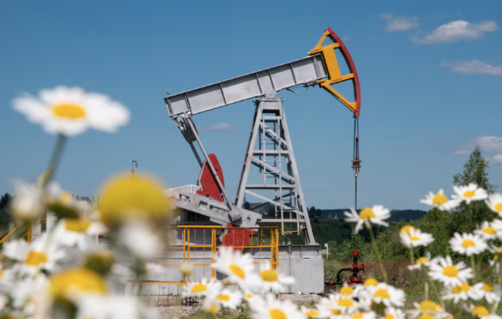 На мировых биржах снизились цены на нефть