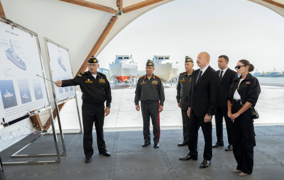President's social media accounts share video of his visit to Azerbaijani Navy