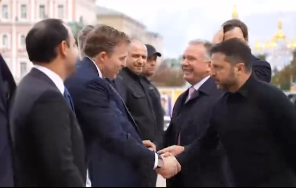 Kiyevdə ABŞ Prezidentinin xüsusi nümayəndələri ilə danışıqlar aparılır