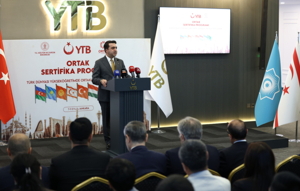 Ankarada Türk Dünyası Ali Təhsildə Tərəfdaşlıq Sertifikat Proqramının açılışı olub