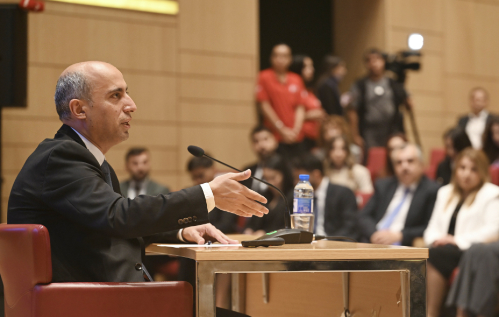 Nazir: Problemlərin həlli üçün cəmiyyətin birgə səyi vacibdir