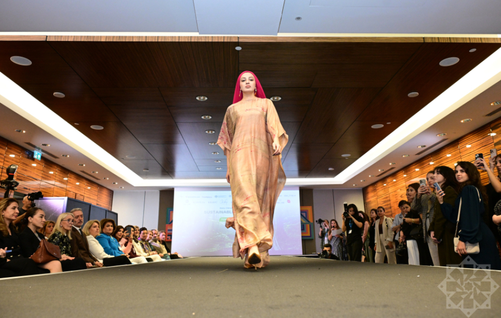 Bakı İqlim Fəaliyyəti Həftəsi çərçivəsində Dayanıqlı Moda Nümayişi