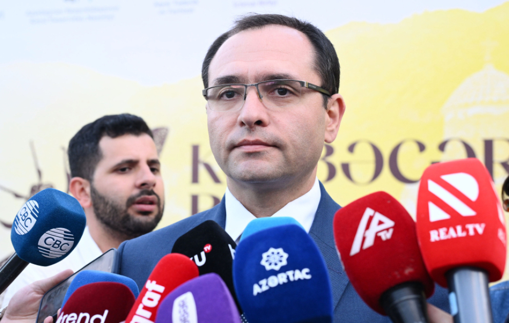 Azad edilmiş ərazilərə 200 mindən çox arı ailəsi köçürülüb