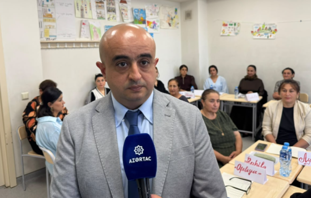 Gürcüstandakı azərbaycandilli məktəblərin müəllimləri üçün təlimlər təşkil olunub