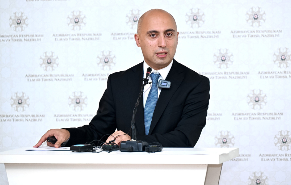 Yeni tədris ili başlamazdan əvvəl 7 milyondan çox dərslik çap olunaraq məktəblərə çatdırılıb