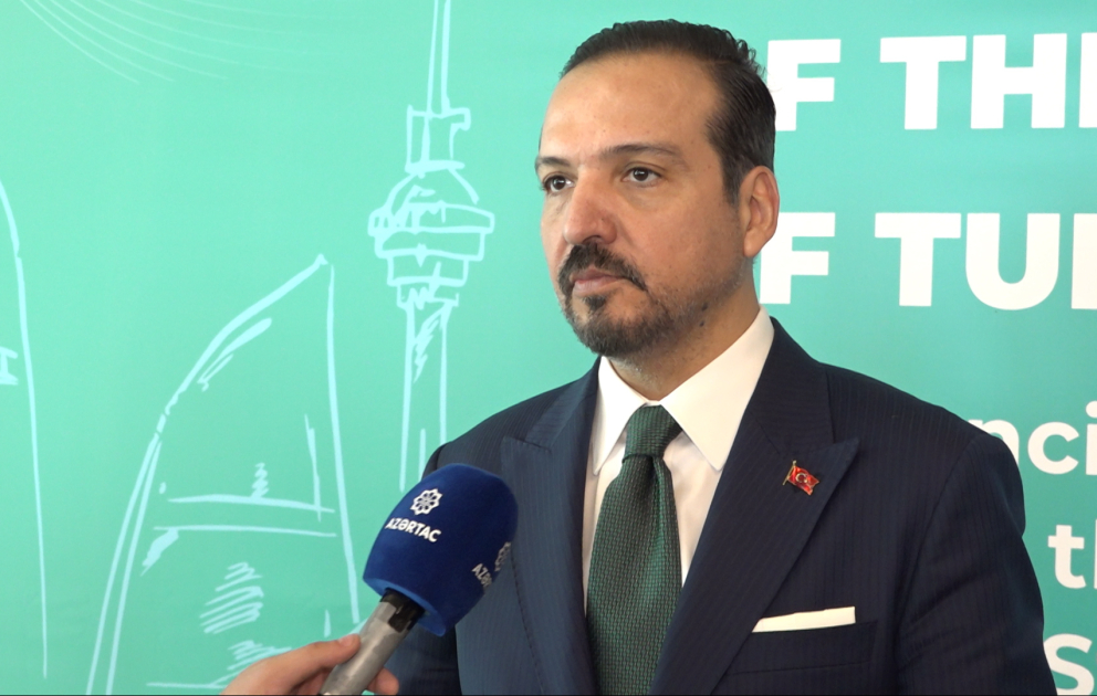 Kürşad Zorlu: Ortaq əlifbamızı inkişaf etdirsək, iqtisadi əlaqələrimiz də artacaq