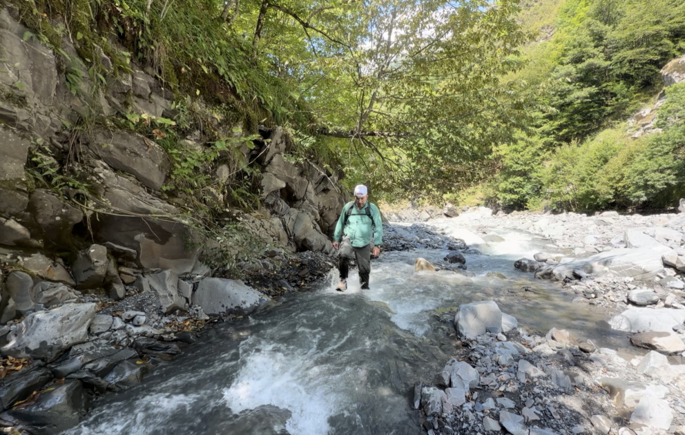Am Ende eines schwierigen Weges wartet eine beeindruckende Aussicht – Gotschjatag-Wasserfall