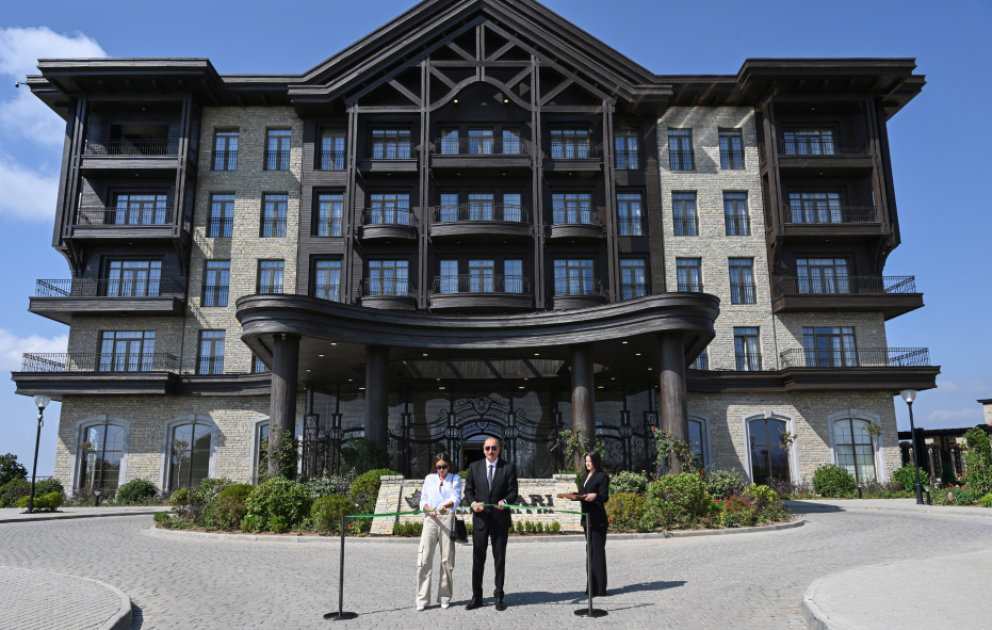 Prezident İlham Əliyev Şamaxıda “Meysari Grand Hotel & SPA” kompleksinin açılışında iştirak edib