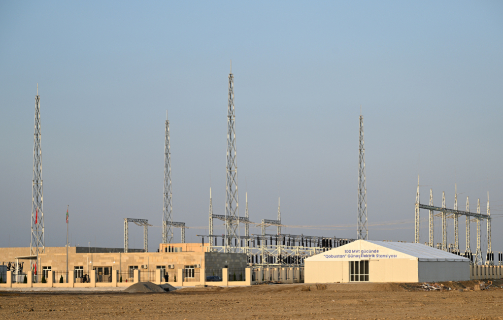 200 milyon kilovat-saat enerji, təbii qaza qənaət və daha az karbon – “Qobustan” GES-in göstəriciləri açıqlandı