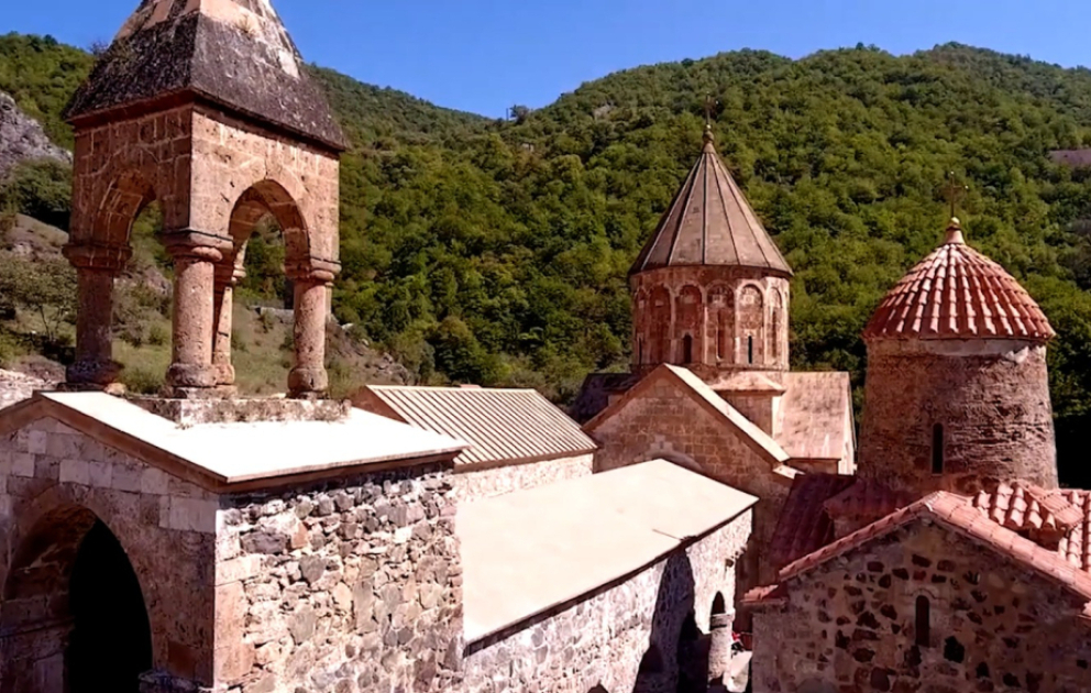 Tarixi coğrafiyamız antik və orta əsr mənbələrindəki Albaniya sərhədləri ilə üst-üstə düşür