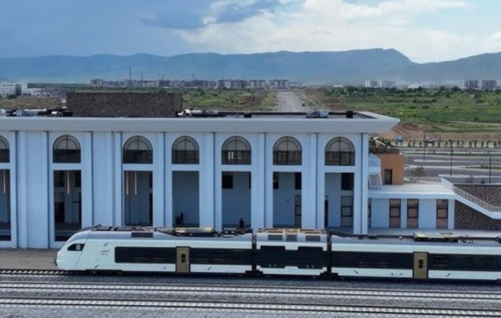 Ağdam-Xankəndi dəmir yolunda tikinti-quraşdırma işlərinin 48 faizi başa çatdırılıb