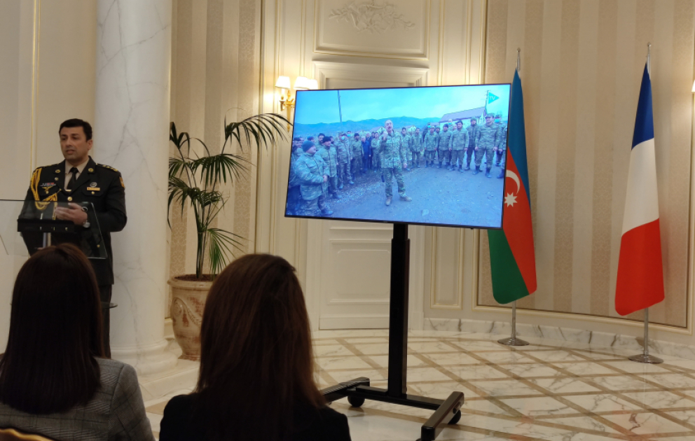 Parisdə 27 Sentyabr – Anım Günü ilə bağlı tədbirdə şəhidlərin xatirəsi yad edilib