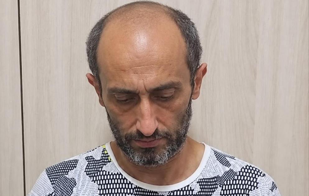 Təqaüdçüləri kömək etmək adı ilə talayan şəxs saxlanılıb