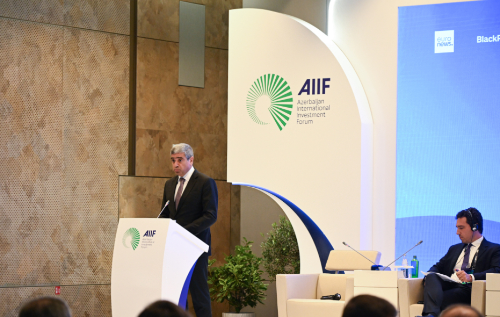 Anar Əliyev: İqtisadiyyatın müxtəlif sahələri üzrə 1700 peşə və kvalifikasiya standartı hazırlanaraq işəgötürənlərin istifadəsinə verilib