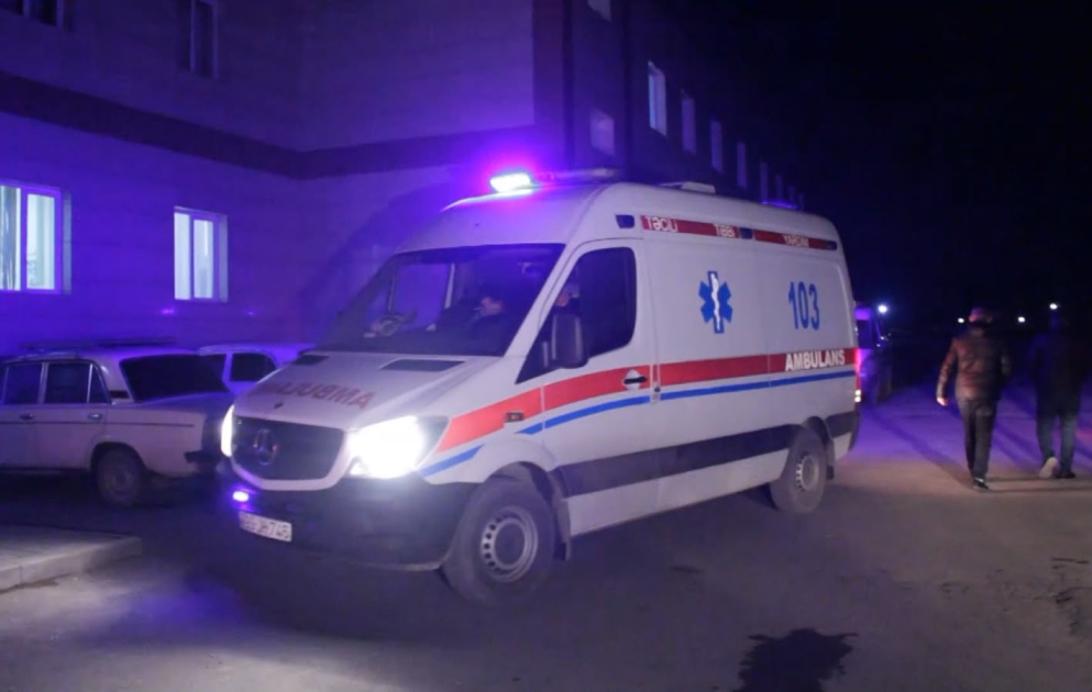 Kürdəmirdə 91 nəfərin zəhərlənmə şübhəsi ilə xəstəxanaya hospitalizasiya olunduğu açıqlanıb, araşdırma aparılır