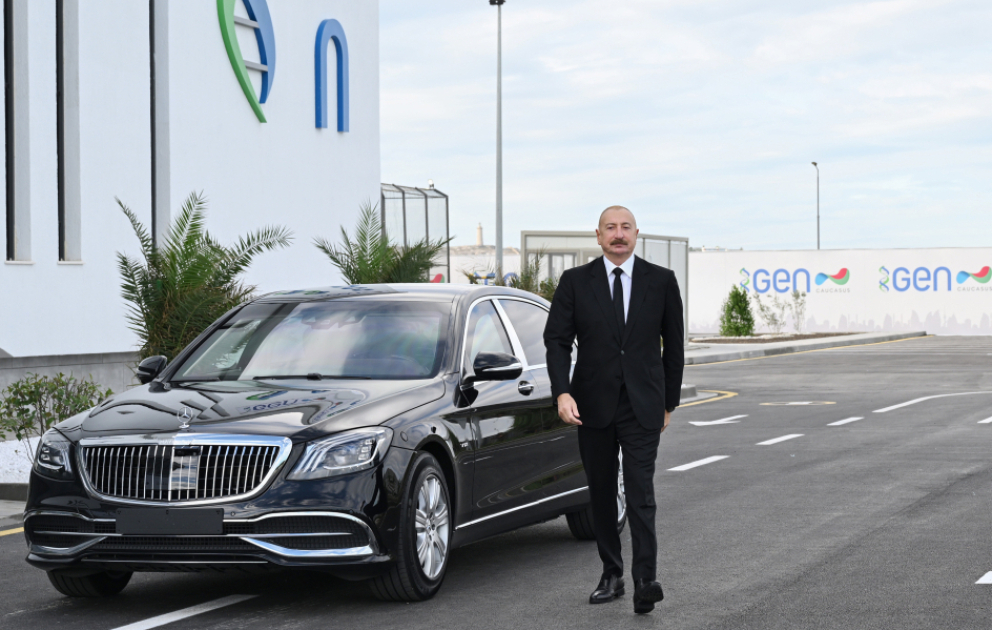 Le président Aliyev participe à l’inauguration d’une entreprise de production pharmaceutique au Parc industriel de Pirallahy