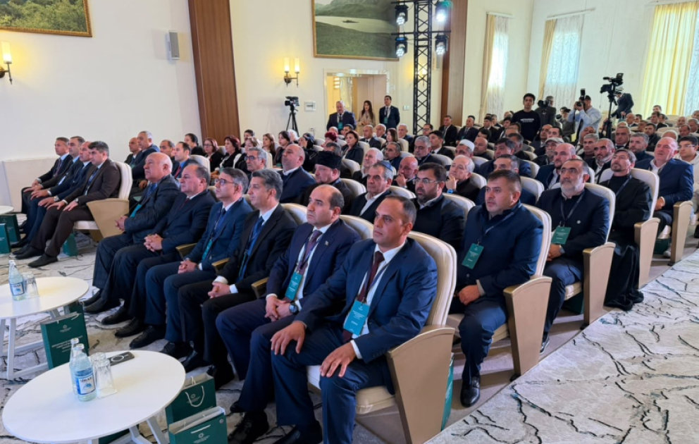 Göygöldə regional konfrans: “Birgəyaşayış mədəniyyəti cəmiyyətin mənəvi dayağı kimi”