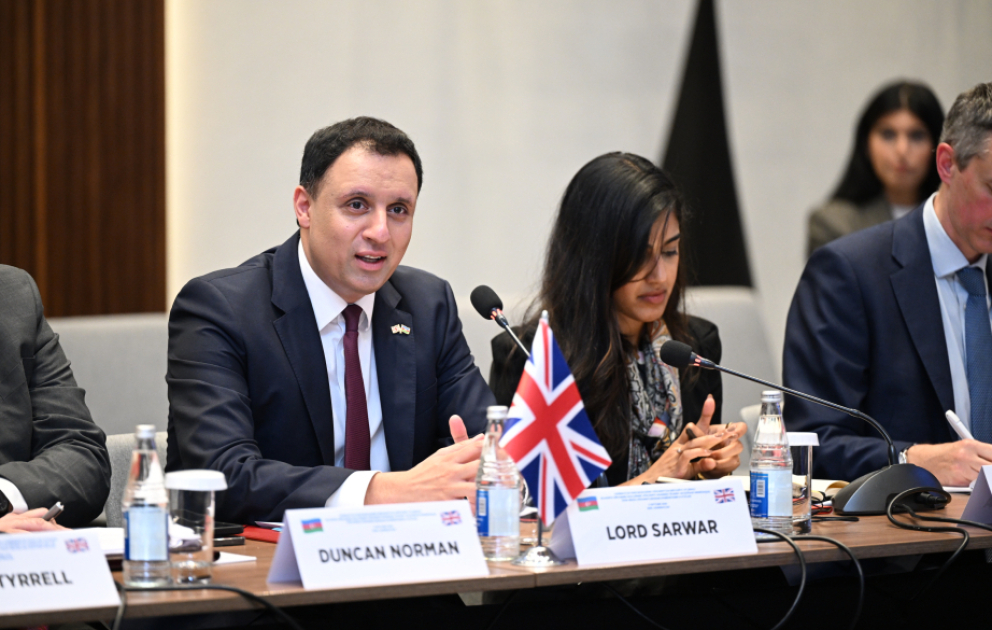Anas Sarvar: Britaniya şirkətləri 30 ildən artıqdır ki, Azərbaycanın iqtisadi inkişafında fəal iştirak edir