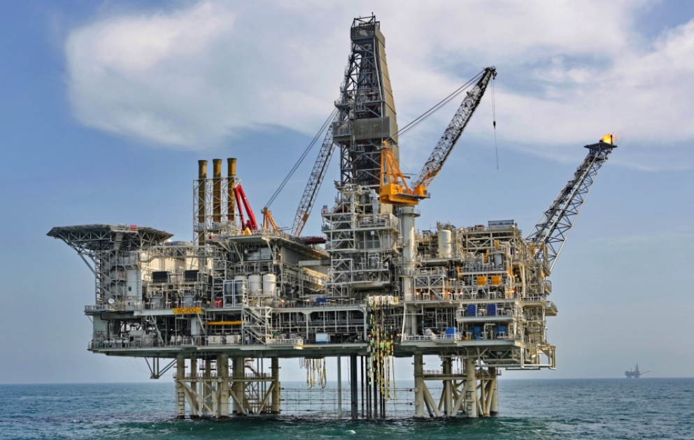 Азербайджанская нефть торгуется по цене 120,68 доллара