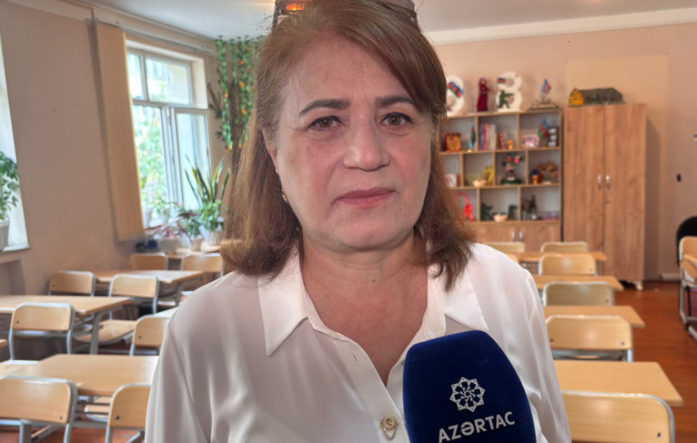 Müəllim: Şagirdə hazır bilik verməklə yanaşı, öyrənməyin yollarını da göstərmək vacibdir