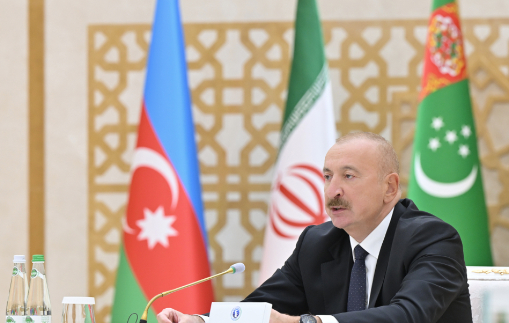 Президент Ильхам Алиев: При сохранении нынешней тенденции обмеления Каспия последствия могут иметь катастрофический характер