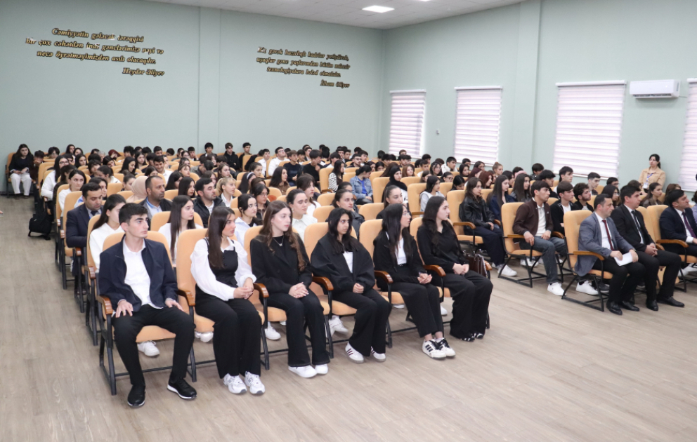 Qəbələdə müzakirələr: Peşə təhsilindən sahibkarlığa - gənclər üçün imkanlar və dövlət dəstəyi