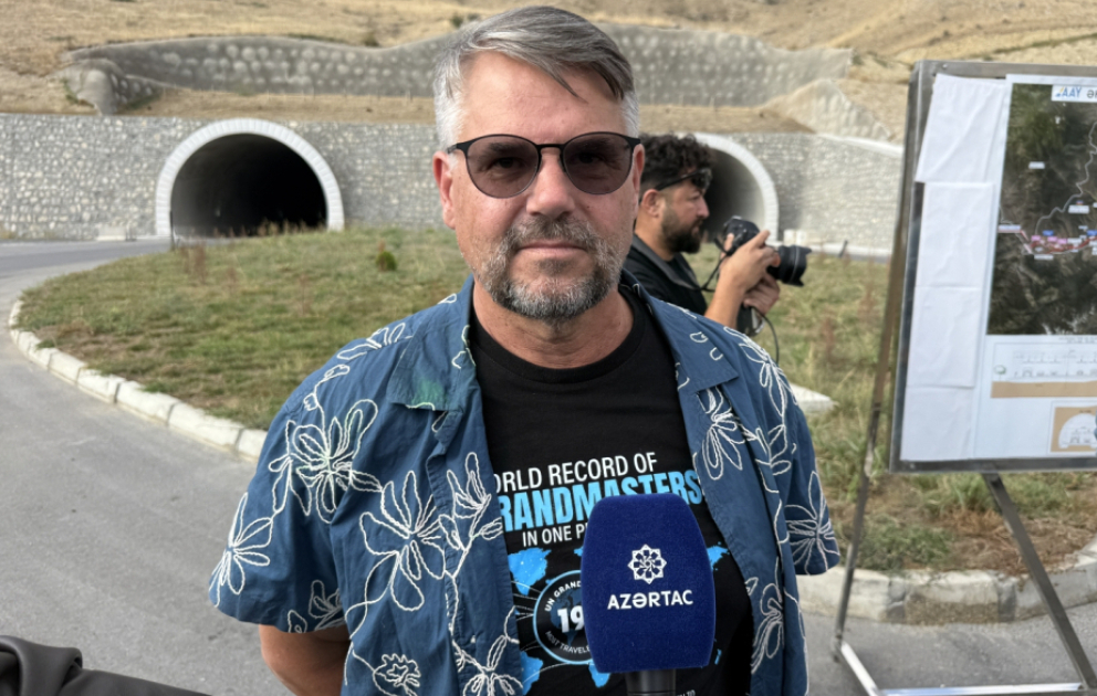 Çarlz Veley: Azərbaycan tərəfindən görülən bu işlər mənim üçün böyük irəliləyiş deməkdir