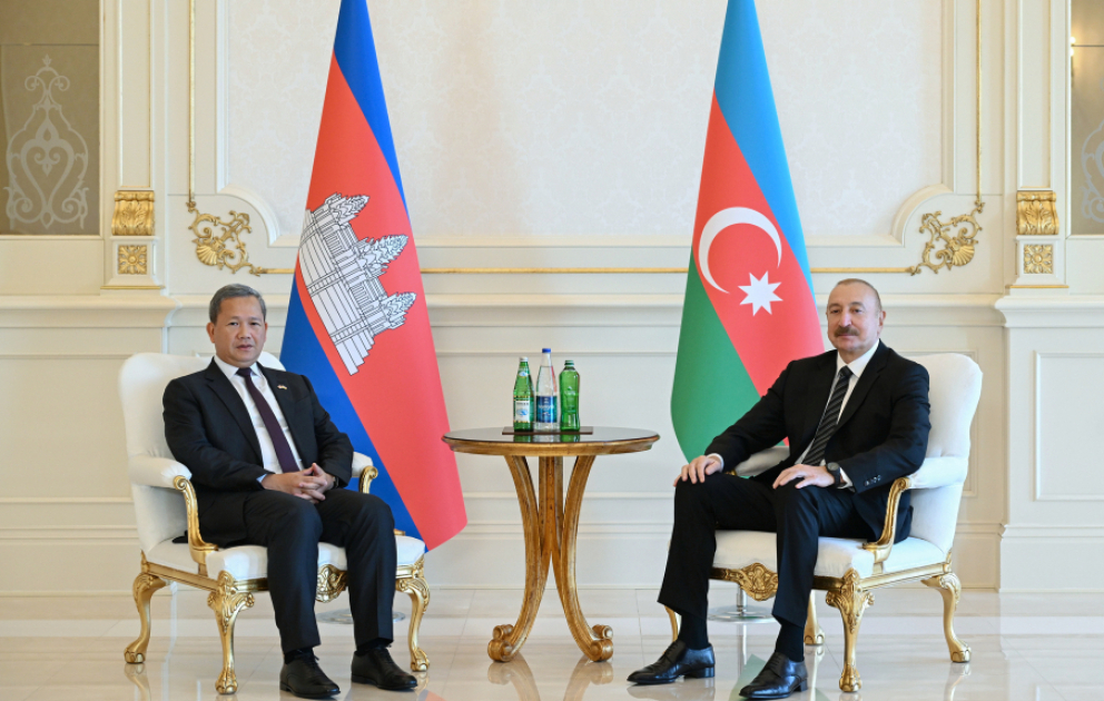 Azərbaycan Prezidenti İlham Əliyevin Kambocanın Baş naziri ilə məhdud tərkibdə görüşü olub