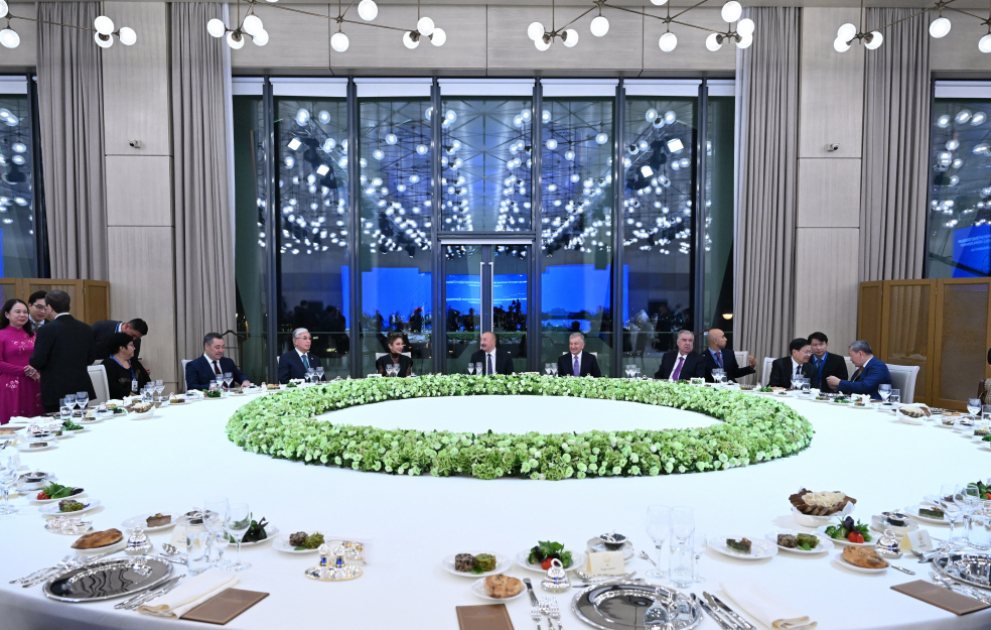 Le président Aliyev offre un dîner en l’honneur des participants au 7ᵉ Sommet de la CICA