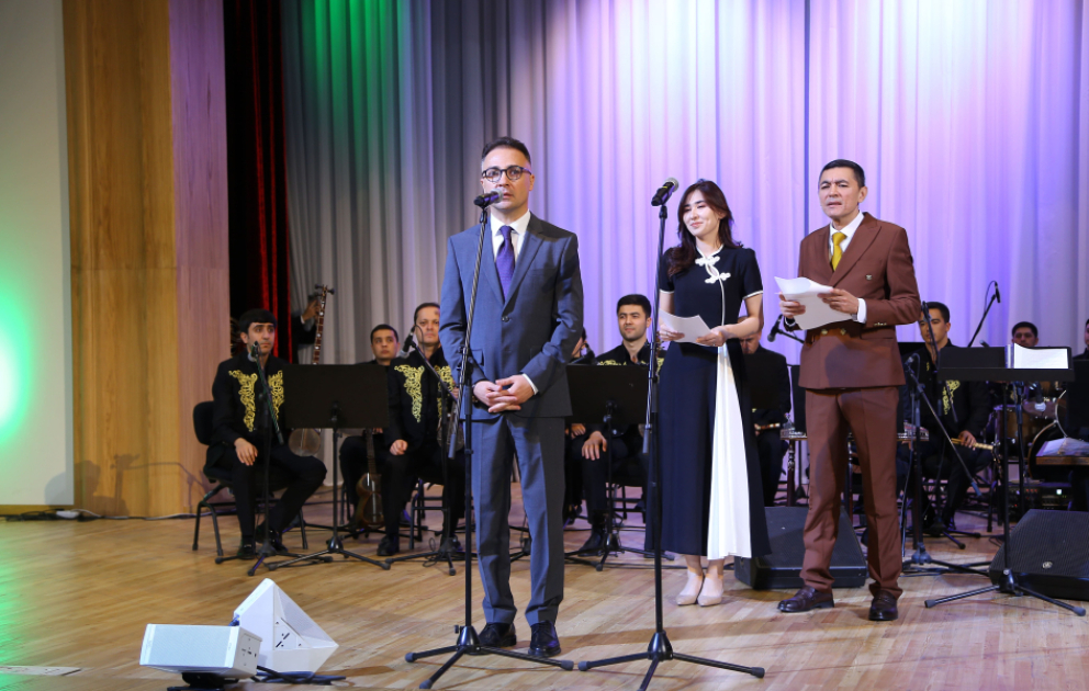 Buxarada Azərbaycan və Özbəkistan musiqisinin həzin nəğmələri səslənib