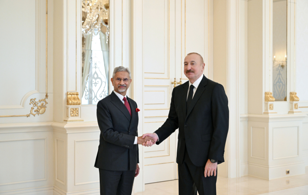 Azərbaycan Prezidenti İlham Əliyev Hindistanın xarici işlər nazirini qəbul edib