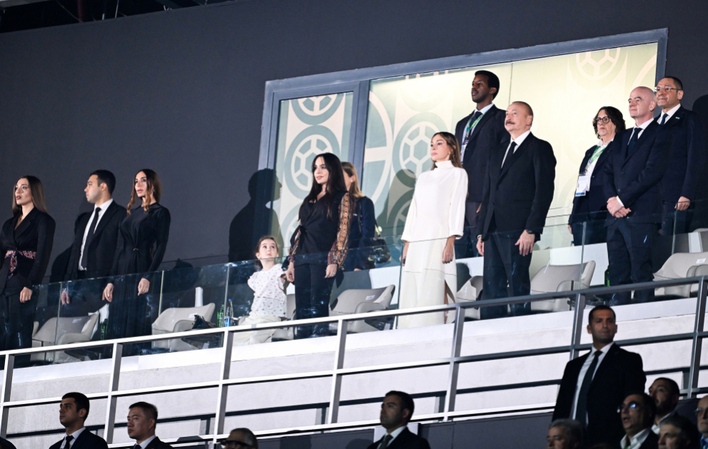 U-15-WM & -Festival: Präsident Ilham Aliyev verfolgt Eröffnungsfeier