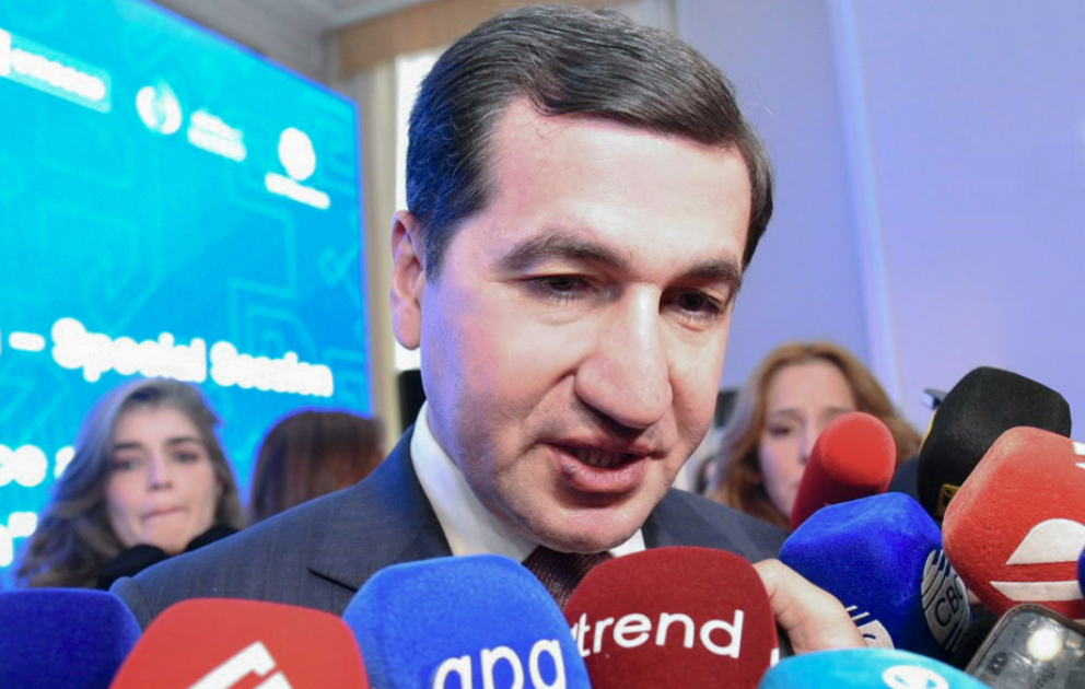 Qırğızıstanla humanitar dialoq inkişaf etdirilir