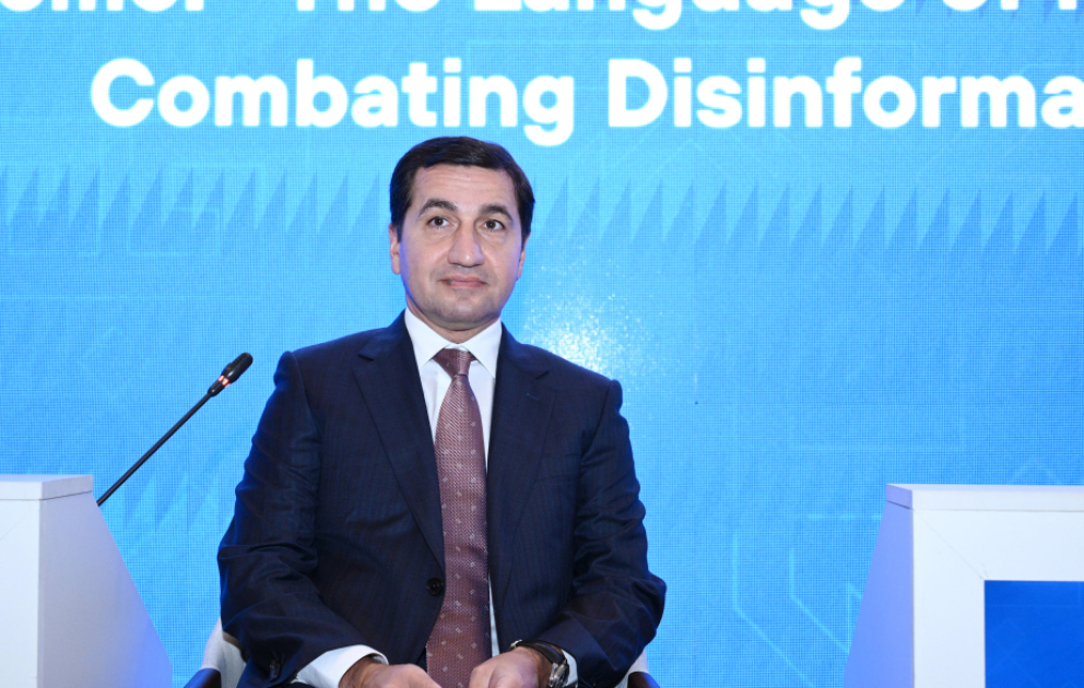 Hikmət Hacıyev: Azərbaycan və Yaponiya arasında vizasız rejimin genişləndirilməsi mümkündür