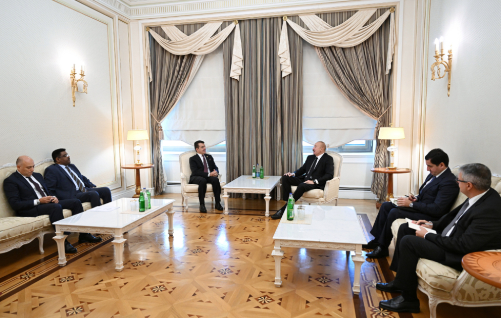 Le président de la République reçoit le Directeur général de l’ICESCO