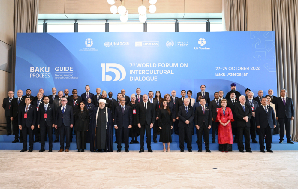 Präsident Ilham Aliyev nimmt am 7. Weltforum für interkulturellen Dialog teil