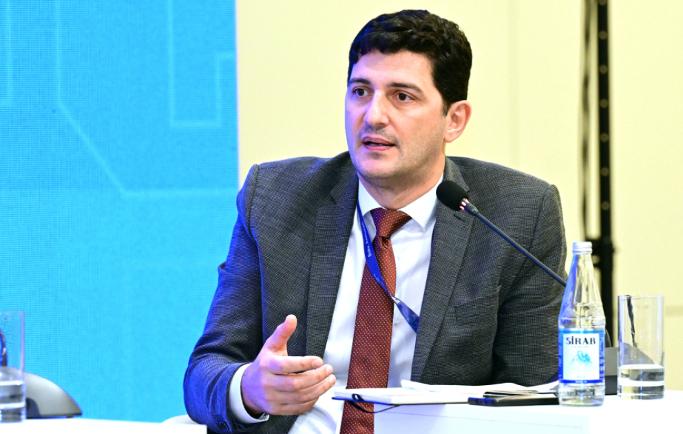 İrakli Xodeli: Rəqəmsal mühitdə texnologiyaları tənzimləyən tərəflərin məsuliyyəti müəyyənləşdirilməlidir