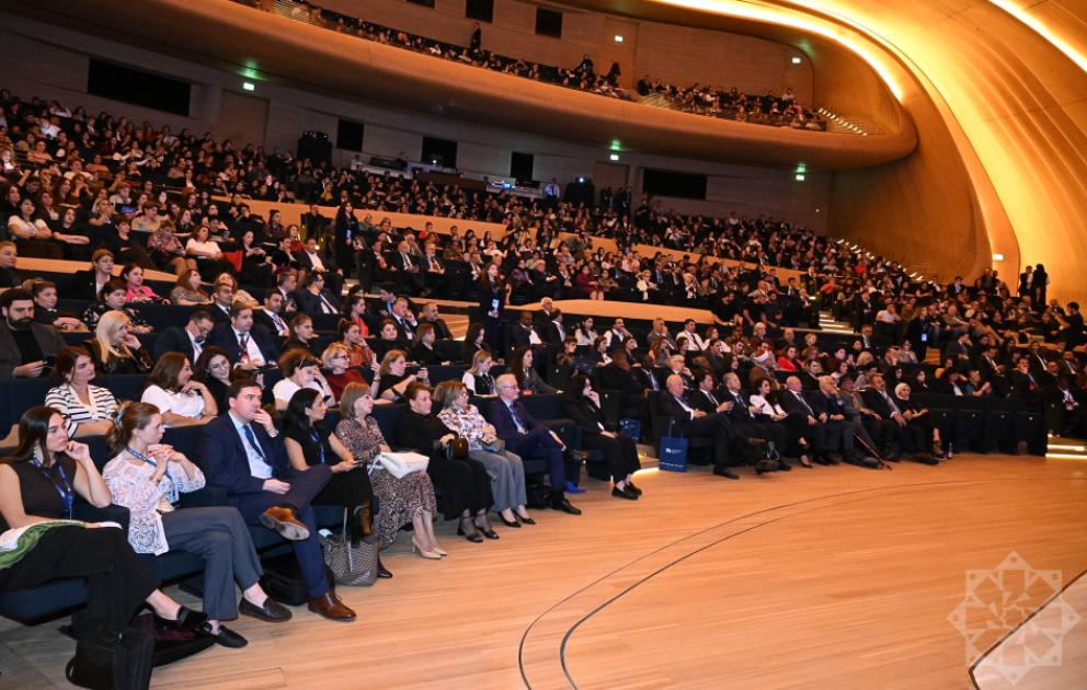 VII Ümumdünya Mədəniyyətlərarası Dialoq Forumunun bağlanış mərasimi olub