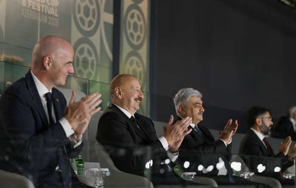 President Ilham Aliyev watched FIFA U-15 World Cup and Festival final, attended award ceremony